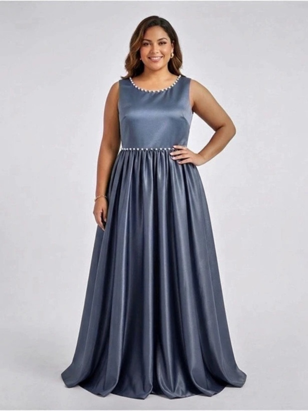 Ever-Pretty Sleeveless Maxi Dress in Blue